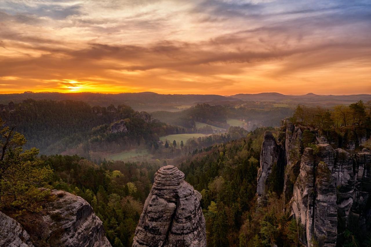 4-Bettzimmer Saechsische Schweiz Mittelndorf Buitenkant foto