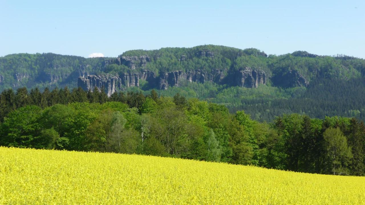 4-Bettzimmer Saechsische Schweiz Mittelndorf Buitenkant foto
