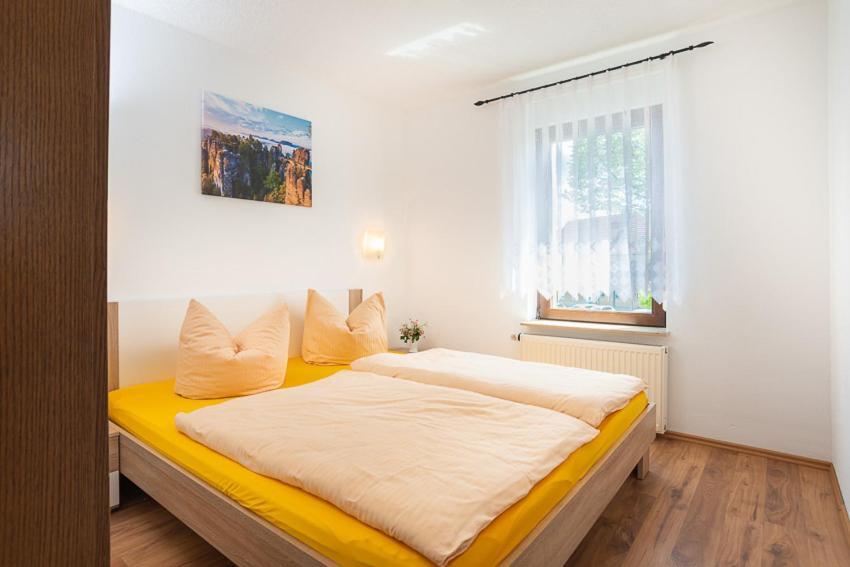 4-Bettzimmer Saechsische Schweiz Mittelndorf Buitenkant foto